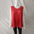 Rode mouwloze damestop met bloemenprint en V-hals voor een casual zomerse uitstraling - S / Tops / Rood
