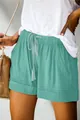 Pantaloncini casual a vita alta color teal con coulisse elastica e grandi tasche - Verde chiaro