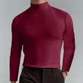 T-shirt da uomo bordeaux a maniche lunghe con collo alto, vestibilità slim elasticizzata - Borgogna