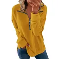 Detail des Reißverschlusskragens am senfgelben Sweatshirt mit Ringzug und Rippbündchen - S / Oberteile / Gelb