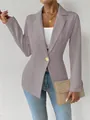 Detail van een mauve getailleerde blazer met lange mouwen en een chique gouden knoop - S / Tops / Lichtgrijs