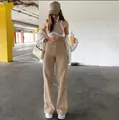 Vaqueros caqui de talle alto y pernera recta con un ajuste relajado y casual - S / Bottoms / Albaricoque