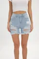 Vista dettagliata dei pantaloncini di jeans strappati azzurri con orli sfrangiati - Taglia S / Pantaloni e gonne / Azzurro