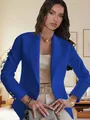 Elegante blazer azul real para mujer con solapa y tres botones en los puños. - S / Tops / Azul