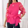 Blusa rosa fucsia con mangas de pétalos 3D y diseño de lazo ajustable en cintura. - S / Parte Superior (24290MEIHONG) / Rosa rojo