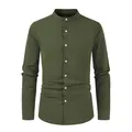 Chemise homme vert olive en coton-lin à manches longues avec un col officier élégant - S / Hauts / Vert Militaire