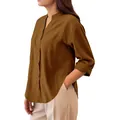 Elegante camicia da donna marrone in cotone e lino con colletto alla coreana e maniche lunghe. - Caffè