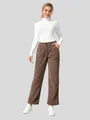 Gedetailleerd vooraanzicht van een bruine corduroy broek met hoge taille voor dames - Tan