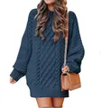 Detalle de un vestido de punto de ochos oversize azul marino con cuello redondo - Azul Marino
