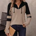 Felpa con cappuccio in maglia a maniche lunghe da donna con scollo a zip e color-block - Taglia S / Top / Albicocca