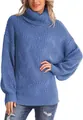 Detailansicht eines blauen Damen-Zopfstrick-Rollkragenpullovers in modischer Übergröße - S / Oberteile / Blau