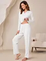 Élégant ensemble de pyjama blanc côtelé avec dentelle et nœuds roses, manches et pantalon. - S / Haut Et Bas / Blanc