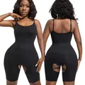 Schwarzer nahtloser Body-Shapewear für Damen mit Po-Hebe-Effekt und Schrittöffnung - S / Oberteil Und Unterteil / Schwarz
