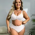 Plus size front closure wire-free seamless bra and high waist panty set in soft beige pink - 0XL / Top And Bottom / White