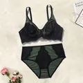 Elegant dark green and black floral lace lingerie set featuring an underwired full cup bra - 1XL / Top And Bottom / Olive Green