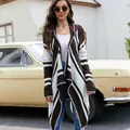 Cardigan en maille à rayures marron et blanc avec capuche et ourlet irrégulier décontracté - Brun Foncé