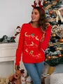 Pull de Noël rouge festif pour femme avec broderie de renne dans un décor chaleureux. - S / Hauts / Style de Carrosse Rouge