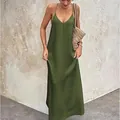 Mouwloze maxi-jurk met V-hals in olijfgroen, perfect voor elegante zomervakanties - Groen