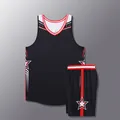 Completo da basket stile americano nero con motivi a stelle rosse e bianche set - 3XS / Top E Pantaloni / Nero rosso
