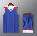 Detailansicht des königsblauen Basketball-Trikot-Sets aus schnelltrocknendem Mesh-Gewebe - Königsblau