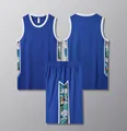 Completo da basket blu reale con vista fronte e retro della maglia e pantaloncini - Blu Reale