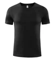 T-shirt de sport noir à séchage rapide et respirant avec col rond et texture mesh - S / Hauts / Noir