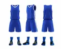 Mehrwinkelansicht eines königsblauen Basketball-Trikot-Sets mit Shorts und Socken - 3XS / Oberteil Und Unterteil / Königsblau