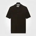 Polo en maille de soie glacée respirant pour homme en couleur marron café élégant. - M / Hauts / Café