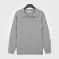 Polo classique en maille côtelée grise à manches longues pour hommes avec col mouette chic - M / Hauts / Gris