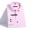 Camicia da uomo slim fit rosa a maniche lunghe con eleganti bottoni neri da ufficio - 38 / Top / Rosa