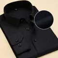 Élégante chemise d'affaires noire pour hommes à manches longues avec détail du tissu - 38 / Style Armure Toile (8868-10) / Noir