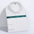 Camicia da uomo a maniche lunghe bianca, elasticizzata, senza cuciture e antipiega - 38 / Top / Bianco