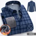 Camicia da uomo a quadri blu con fodera in pile grigio spessa per l'inverno - Blu e Nero Quadri (BN9903)