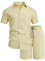 Detailansicht des beigen Herren-Sommer-Sets aus strukturiertem Stoff mit Hemd und Shorts - S / Oberteil Und Unterteil / Khaki
