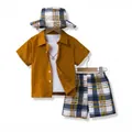 Vue détaillée de l'ensemble respirant chemise à carreaux et short pour garçon d'été - 120cm / Haut Et Bas / Jaune Terre