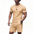 Heren beige zomerse sportset met T-shirt met korte mouwen en bijpassende short - S / Boven- En Onderstuk / Abrikoos