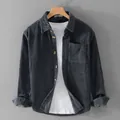 Camisa de pana minimalista gris carbón de manga larga para hombre estilo retro casual - M / Tops / Azul
