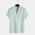 Camicia a maniche corte a righe verticali verde chiaro da uomo con classico colletto alla coreana - Taglia S / Top / Verde