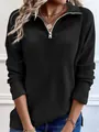 Detalle de jersey de punto acanalado negro para mujer con una cremallera media plateada - S / Tops / Negro