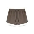 Herren-Sport-Trainingsshorts mit doppellagigem Design in Dunkelgrau und weißem Futter - Dunkelbeige