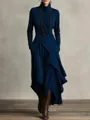 Robe longue bleu marine élégante à col montant avec devant croisé et ourlet asymétrique - Bleu saphir