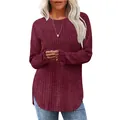 Dames losse geribbelde trui met ronde hals en gebogen zoom in bordeauxrood - S / Tops / Bordeauxrood