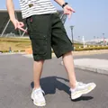 Pantalones cortos cargo para hombre en verde bosque con múltiples bolsillos - 30 / Bottoms / Verde Militar