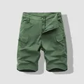 Pantalones cortos cargo premium hombre verde militar con multibolsillo y cintura elástica - S / Bottoms / Verde Militar