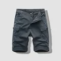 Pantalones cortos cargo para hombre con múltiples bolsillos en gris azulado oscuro - S / Bottoms / Gris