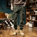 Herren-Winter-Cargohose mit warmem Fleecefutter im klassischen Retro-Stil - 28 / Unterteile / Armeegrün