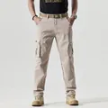 Slim fit cargobroek voor heren met meerdere zakken in kaki voor casual outdooractiviteiten - Khaki