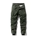 Pantaloni jogger cargo retrò da uomo in verde scuro, ideali per l'uso all'aperto e lo stile casual - 28 / Parte Inferiore (552) / Verde militare
