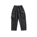 Pantalón cargo gris oscuro para hombre, corte recto con varios bolsillos y cordón. - S / Bottoms / Gris humo