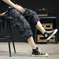 Men's casual camouflage cargo capri pants with multi-pockets and drawstring hem design - Black Camouflage